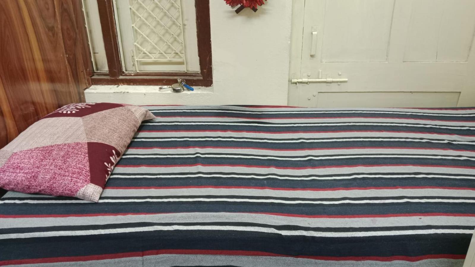 Shivanjali Bhakt Niwas Ujjain Extérieur photo